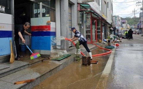 台风导致超过360起设施和水浸损坏